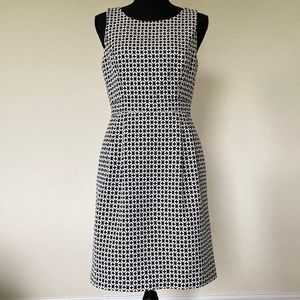 🏁White House Black Market Dress